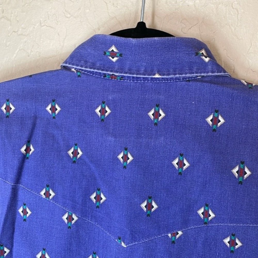 Wrangler Vintage Cowboy Cut Long Sleeve XL Tails Purple Southwest Aztec Size 16 - Picture 9 of 14